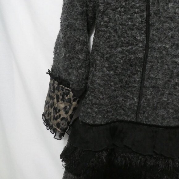 ARIA A USA | medium | Stylish Leopard Print Faux Fur Coat - Picture 13 of 16